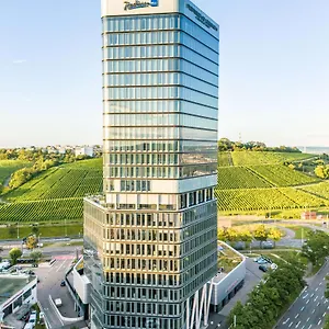 Radisson Blu At Porsche Design Tower 4*, Stuttgart Duitsland